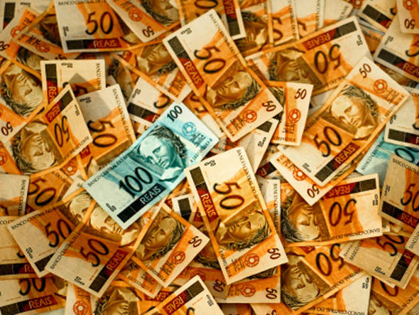 Proposta sobre guerra fiscal pode gerar dívida bilionária 